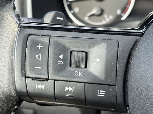 Certified 2022 Nissan Rogue SV w/ SV Premium Package AWD/4WD image 21