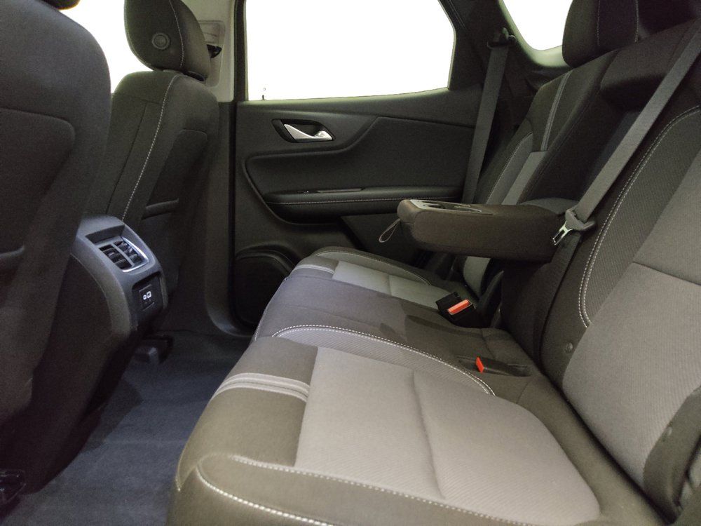 Used 2024 Chevrolet Blazer LT w/ Driver Confidence Package FWD image 18