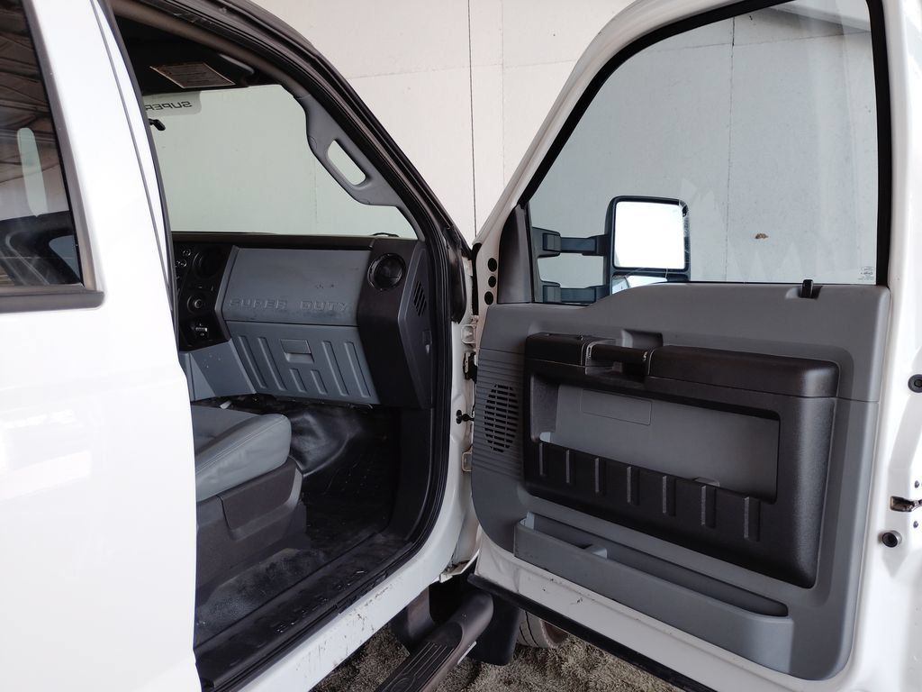 Used 2016 Ford F450 XL w/ Power Equipment Group RWD image 7