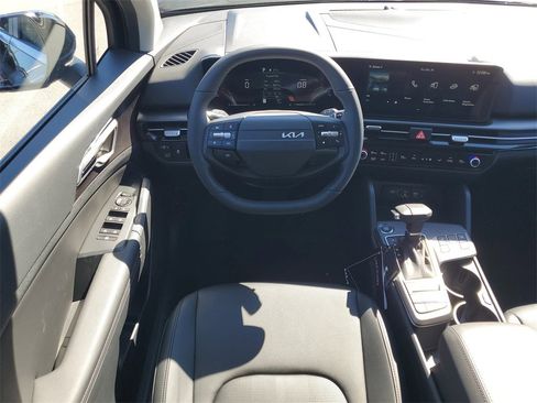 New 2026 Kia Sportage EX image 25