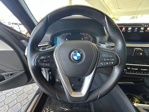 Used 2020 BMW 530i w/ Convenience Package RWD image 17