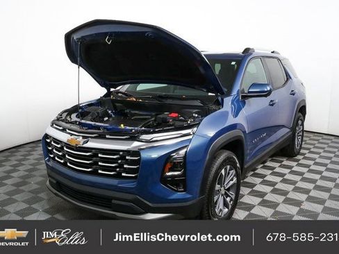 Used 2025 Chevrolet Equinox LT w/ Convenience Package II image 31