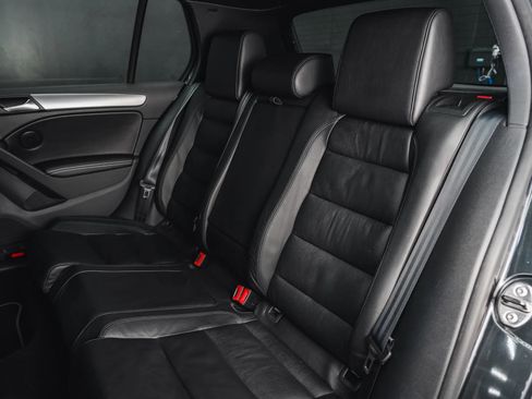 Used 2012 Volkswagen Golf 4-Door image 45