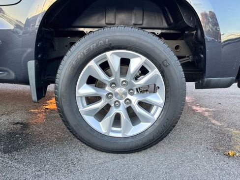 Used 2022 Chevrolet Silverado 1500 Custom image 13