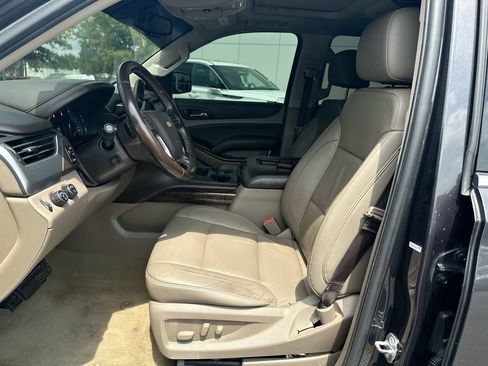 Used 2018 Chevrolet Tahoe LT AWD/4WD image 8