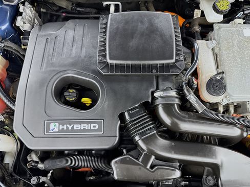 Used 2019 Ford Fusion SE FWD image 38