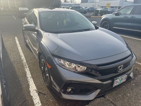 Used 2018 Honda Civic EX-L image 3