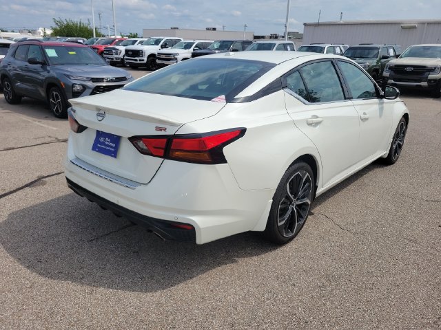 Used 2023 Nissan Altima 2.5 SR FWD image 5