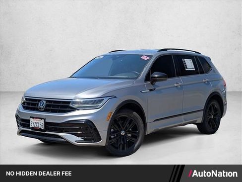 Used 2022 Volkswagen Tiguan SE R-Line FWD image 1