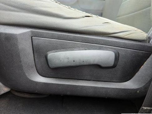 Used 2019 RAM 1500 Classic SLT image 11