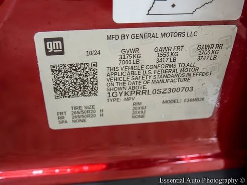 New 2025 Cadillac Lyriq Luxury w/ LPO, Floor Liner Package image 23