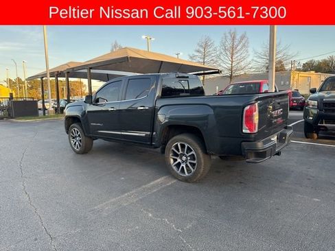 Used 2021 GMC Canyon Denali image 3
