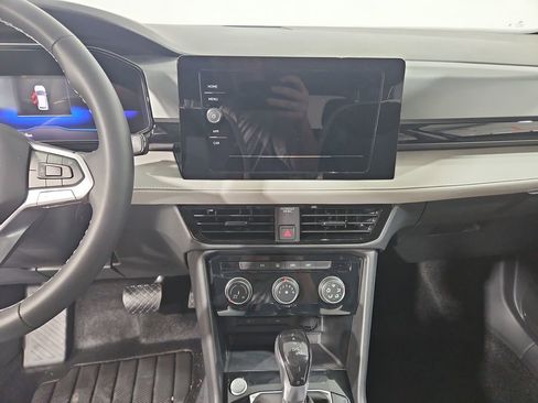 New 2025 Volkswagen Taos S image 17