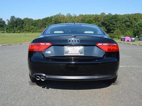 Used 2010 Audi A5 2.0T Premium image 7