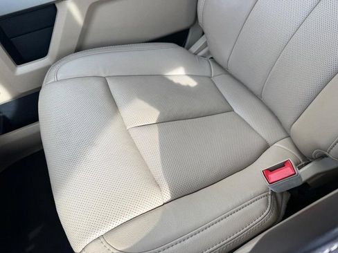 Used 2018 Ford F150 Lariat AWD/4WD image 27