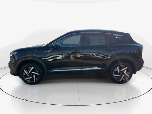 New 2026 Nissan Kicks SV FWD image 5