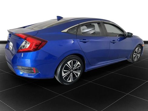 Used 2018 Honda Civic EX-T image 5