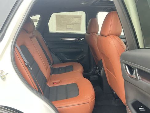 Certified 2025 MAZDA CX-5 Carbon Edition image 19