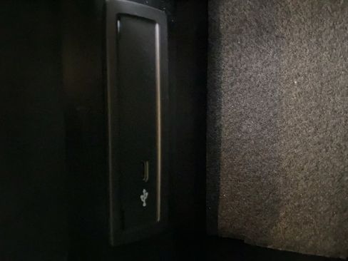 Used 2021 Mercedes-Benz E 350 4MATIC Sedan image 24