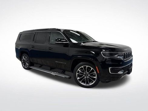 Certified 2024 Jeep Wagoneer L Series III w/ Premium Group I image 43