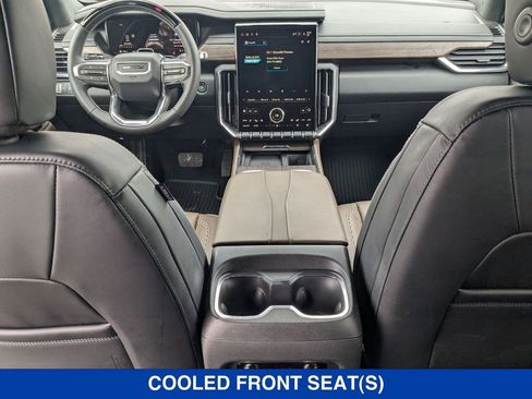 New 2026 GMC Acadia Denali Ultimate w/ LPO, All-Weather Package AWD/4WD image 31