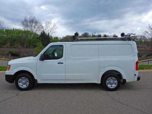 Used 2019 Nissan NV 1500 SV image 7