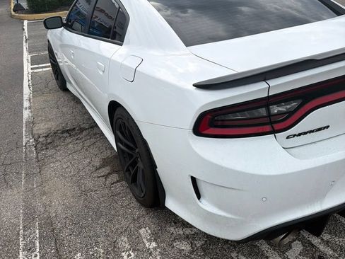 Certified 2021 Dodge Charger Scat Pack w/ Dynamics Package RWD image 4