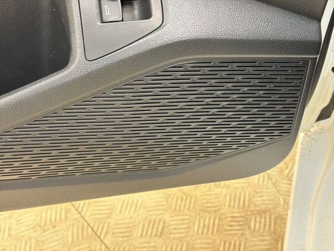 Used 2025 Volkswagen Jetta Sport FWD image 20