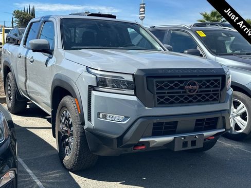 Used 2024 Nissan Frontier Pro-X w/ Pro Convenience Package RWD image 1