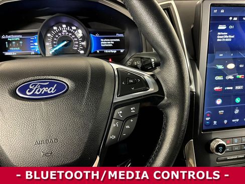 Used 2024 Ford Edge Titanium AWD/4WD image 12