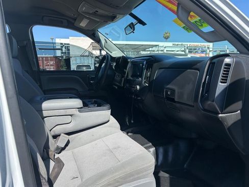 Used 2017 Chevrolet Silverado 2500 W/T AWD/4WD image 16
