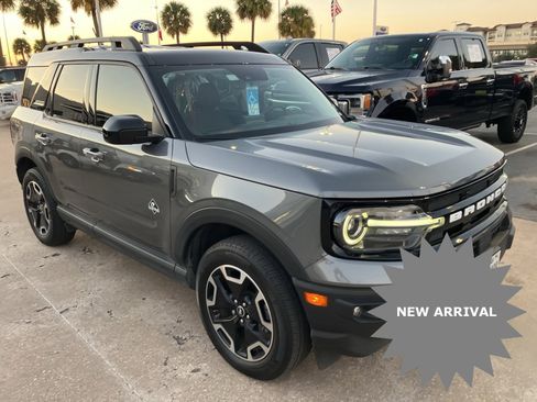 Used 2024 Ford Bronco Sport Outer Banks w/ Tech Package image 3