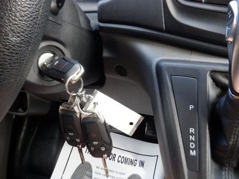 Used 2024 Ford Transit 250 Low Roof w/ Exterior Upgrade Package image 16