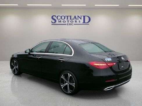 Used 2025 Mercedes-Benz C 300 Sedan image 8