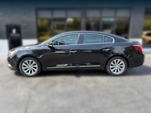 Used 2016 Buick LaCrosse Leather FWD image 2