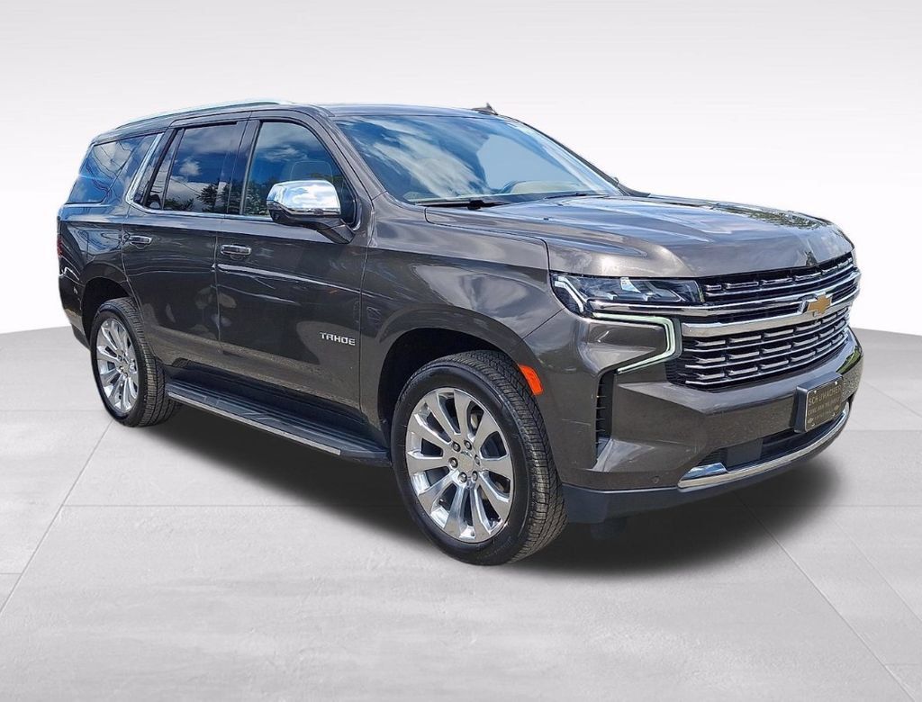 Used 2021 Chevrolet Tahoe Premier w/ Premium Package AWD/4WD image 1