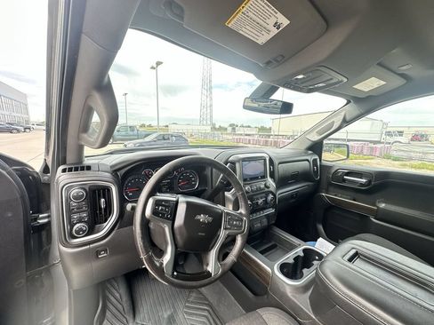 Certified 2021 Chevrolet Silverado 1500 LT Trail Boss w/ Bed Protection Package AWD/4WD image 10
