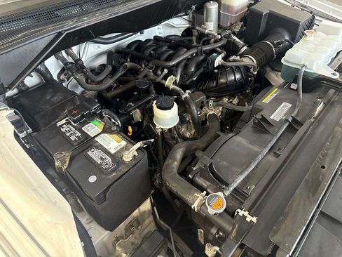 Used 2020 Nissan NV 2500 SV RWD image 48