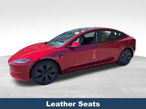 Used 2025 Tesla Model 3 Long Range image 2