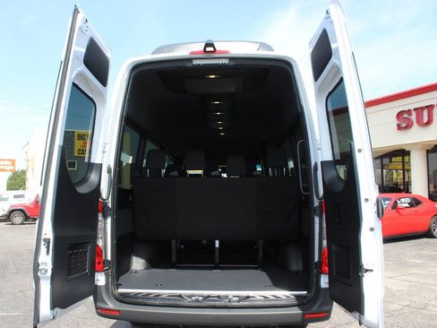 Used 2026 Mercedes-Benz Sprinter 2500 image 20