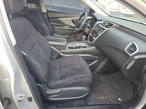 Used 2022 Nissan Murano S image 5