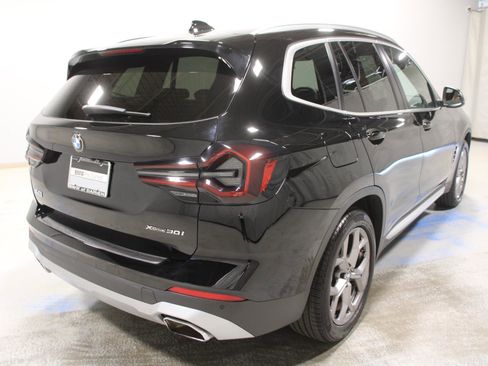 Used 2023 BMW X3 xDrive30i w/ Premium Package image 9
