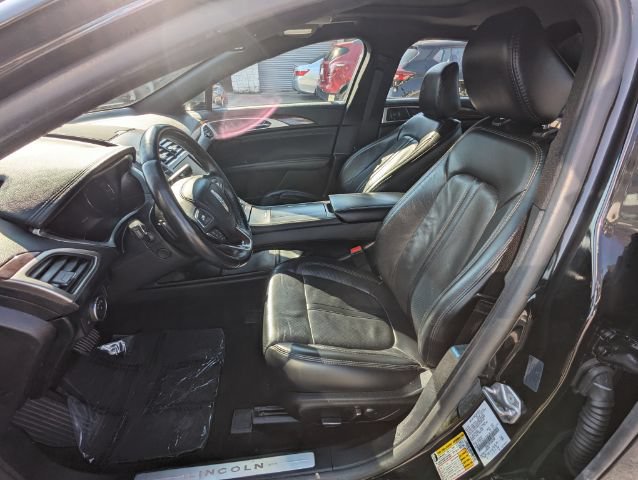 Used 2020 Lincoln MKZ Reserve w/ Elements Package FWD image 16