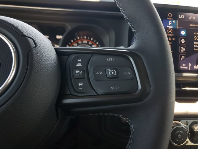 New 2026 Jeep Gladiator Mojave AWD/4WD image 25