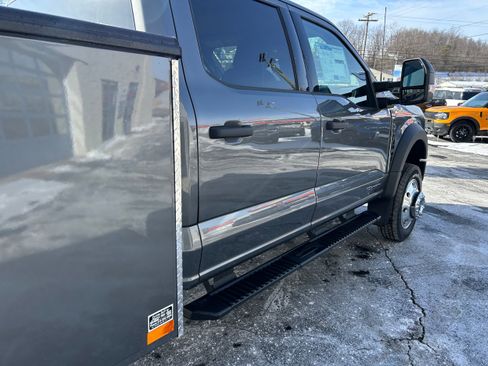 New 2026 Ford F550 4x4 Crew Cab w/ XLT Value Package image 31