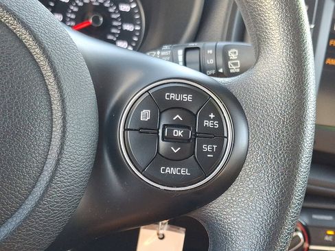 Used 2022 Kia Soul LX w/ Technology Package image 21