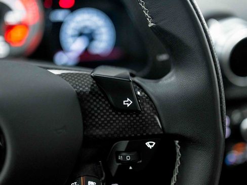 Used 2018 Ferrari 812 Superfast RWD image 69
