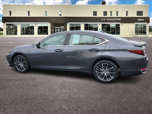 Used 2022 Lexus ES 250 w/ Premium Package image 6