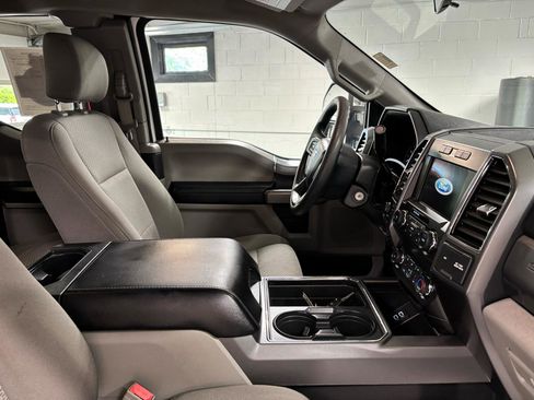 Used 2019 Ford F250 XLT w/ XLT Premium Package AWD/4WD image 20