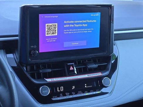 Certified 2025 Toyota Corolla SE w/ Convenience Package FWD image 20